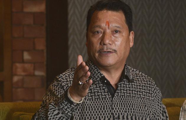 Gorkha Janmukti Morcha (GJM) founder Bimal Gurung during a press conference at a hotel in Kolkata on Wednesday.(Samir Jana/HT PHOTO)