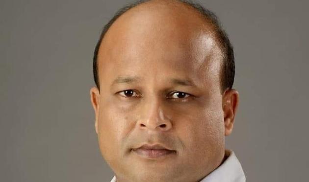 The office of the Lokayukta served a notice to BJD MLA Pranab Balabantaray and five other officials of works and water resources department including a relative of the MLA for hearing in the matter in December after RTI activist Sarbeswar Beura lodged a complaint.(SOURCED.) The office of the Lokayukta served a notice to BJD MLA Pranab Balabantaray and five other officials of works and water resources department including a relative of the MLA for hearing in the matter in December after RTI activist Sarbeswar Beura lodged a complaint.(SOURCED.)