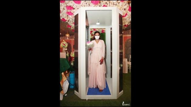 When you step out at a wedding venue though, it’s no longer ‘Arre, pahunch gaye aap… kaise hain sab?’ It’s an anonymous contractor greeting you with ‘Namaskar. Can I check the status on your Arogya Setu app?” The new pandemic-era wedding portal is the sanitation booth. Expect your fancy hairdo and make-up to get dampened a bit by the spray. (Photo courtesy Megha Israni)