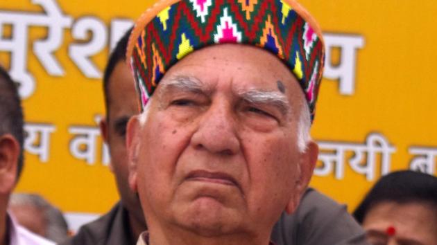 Former chief minister and BJP senior leader Shanta kumar.(HT file photo)
