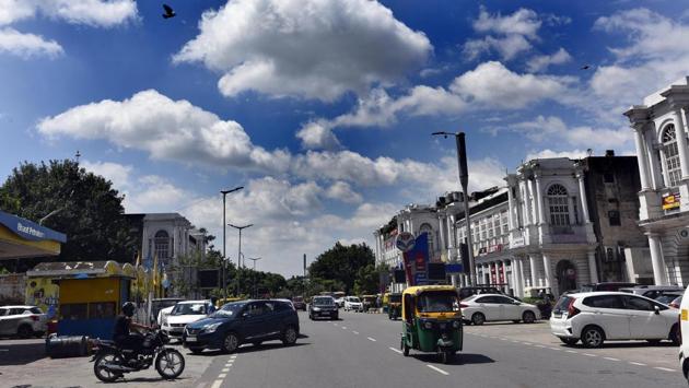 Clouds over Connaught Place on a sunny day in New Delhi on August 22. Barely two months since, the capital has had the EPCA grappling with the feasibility of ideas to combat air pollution -- construction agencies, for example, have reached out to the Central Pollution Control Board (CPCB) asking that no bans been enforced this year, irrespective of the air quality, because work is already behind due to the lockdown. (Sonu Mehta / HT Photo)