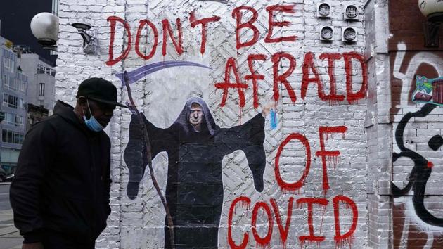 US President Donald Trump’s handling of the coronavirus pandemic, which has killed more than 221,000 Americans so far, has become the top election issue for him and Democratic candidate Joe Biden. (AFP file photo) US President Donald Trump’s handling of the coronavirus pandemic, which has killed more than 221,000 Americans so far, has become the top election issue for him and Democratic candidate Joe Biden. (AFP file photo)