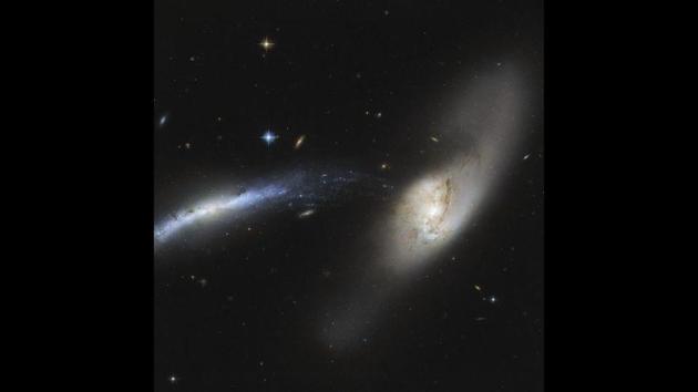 The image shows galaxy NGC 2799 and galaxy NGC 2798.(Instagram/@nasa)