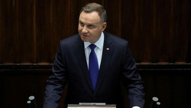 Poland's president has coronavirus, apologizes to contacts