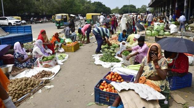 Prices of other staple vegetables such as potatoes and tomatoes also continued to be on the higher side.(HT File Photo)