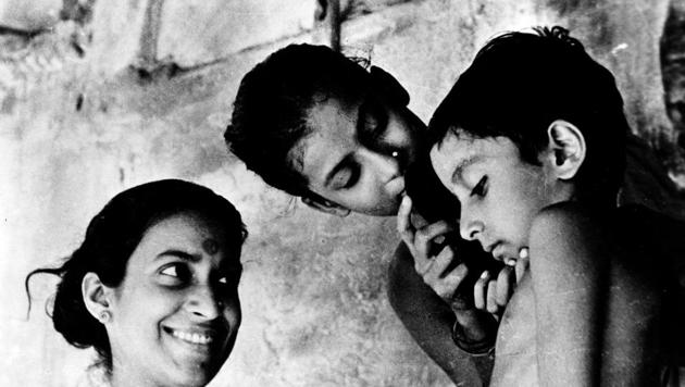 As one leaves behind the Badamtala pandal area, certain scenes of Aparajito, the sequel in Apu trilogy, come alive in 66 Pally Puja, located next(Alamy Stock Photo)