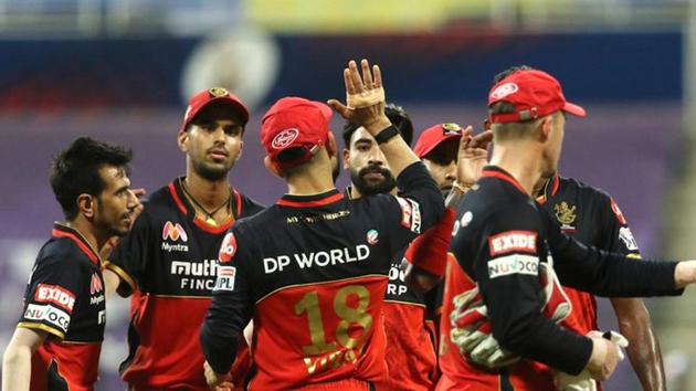 Photo of Royal Challengers Bangalore team from an IPL 2020 match in UAE(Twitter)