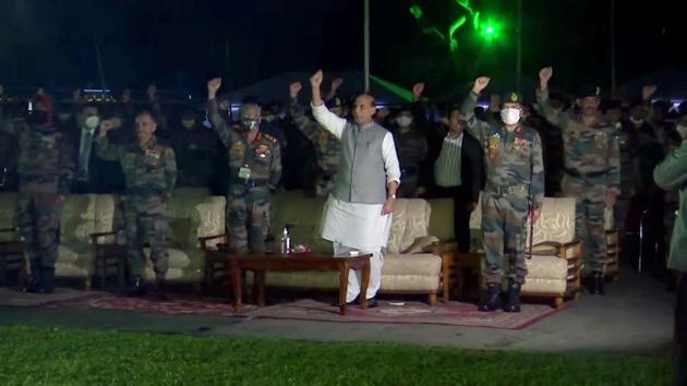 Defence minister Rajnath Singh attends a cultural event at Headquarters of 33 Corps in Sukna of Darjeeling on Saturday.(ANI Photo) Defence minister Rajnath Singh attends a cultural event at Headquarters of 33 Corps in Sukna of Darjeeling on Saturday.(ANI Photo)