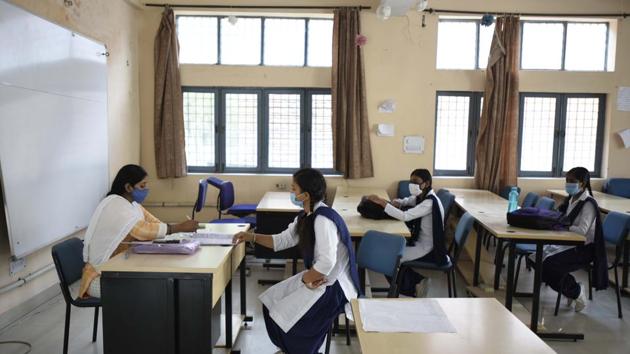 India ranks among the world’s top 10 countries when it comes to valuing its teaching workforce, according to a new 35-country global survey-based report.(HT file) India ranks among the world’s top 10 countries when it comes to valuing its teaching workforce, according to a new 35-country global survey-based report.(HT file)