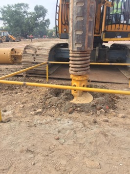 A foundation pillar of the Ram temple in Ayodhya being tested with a vertical load.(Ravinder Singh/Hindustan) A foundation pillar of the Ram temple in Ayodhya being tested with a vertical load.(Ravinder Singh/Hindustan)