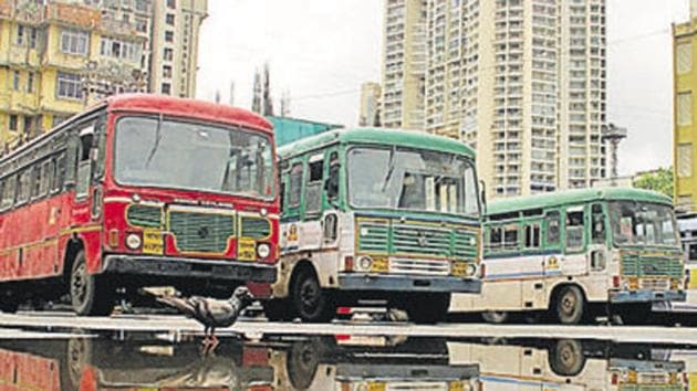 The MSRTC staffers were operating its buses that had been hired by Brihan Mumbai Electric Supply and Transport (BEST) in Mumbai .(HT FILE PHOTO) The MSRTC staffers were operating its buses that had been hired by Brihan Mumbai Electric Supply and Transport (BEST) in Mumbai .(HT FILE PHOTO)