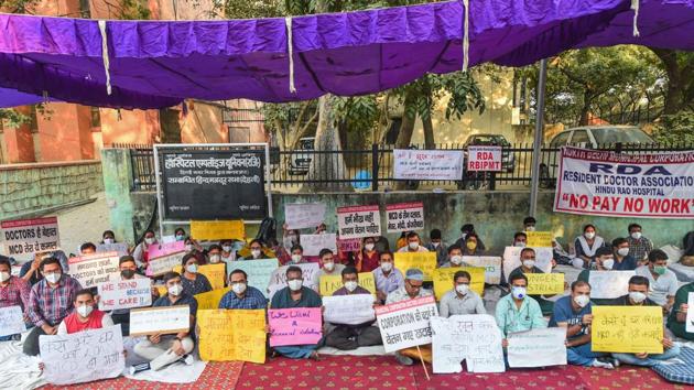 The resident doctors of Hindu Rao Hospital had been protesting since few weeks against the non-payment of salaries. (PTI Photo)