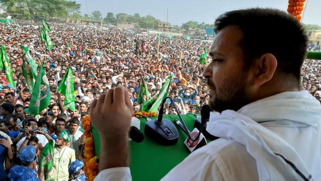 RJD leader Tejashwi Yadav addresses an election meeting ahead of the Bihar Assembly polls in Bhagalpur district.(ANI PHOTO.)