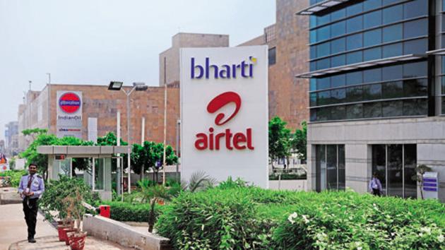 Airtel’s average revenue per user (Arpu) rose to ₹162 from ₹128 from a year ago, and ₹157 in the June quarter.(Mint)