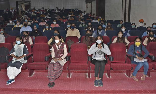 Students attending an orientation programme at Guru Nanak Bhawan in Ludhiana on Wednesday.(Harsimar Pal Singh/HT)