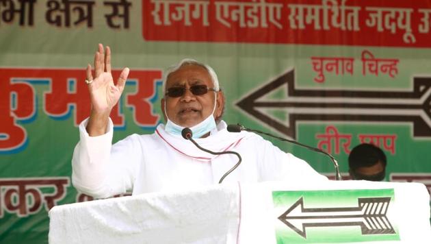 Four ministers from Nitish Kumar’s JD-U and four from its alliance partner BJP are contesting in the first phase of the Bihar assembly election.(Santosh Kumar/HT PHOTO) Four ministers from Nitish Kumar’s JD-U and four from its alliance partner BJP are contesting in the first phase of the Bihar assembly election.(Santosh Kumar/HT PHOTO)