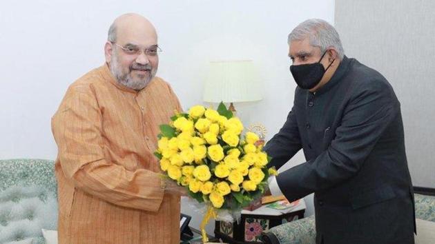 West Bengal governor Jagdeep Dhankhar on Thursday met Union Home Minister Amit Shah in New Delhi.(ANI PHOTO.) West Bengal governor Jagdeep Dhankhar on Thursday met Union Home Minister Amit Shah in New Delhi.(ANI PHOTO.)