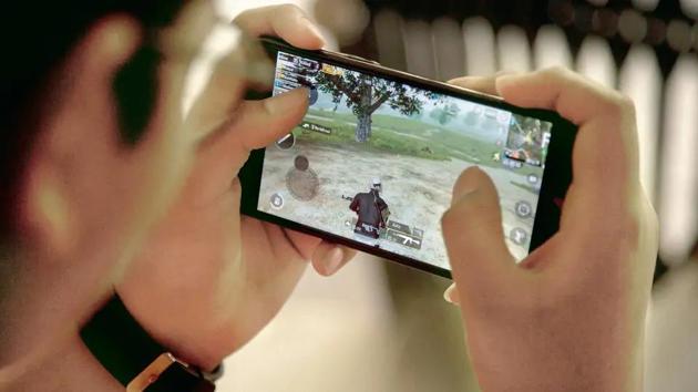 On September 2, India banned 118 mobile apps with Chinese links, including popular game Pubg Mobile, citing data privacy concerns and a threat to national security.(Mint file photo for representation) On September 2, India banned 118 mobile apps with Chinese links, including popular game Pubg Mobile, citing data privacy concerns and a threat to national security.(Mint file photo for representation)