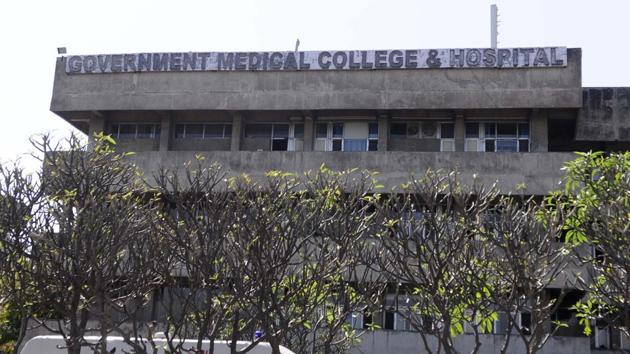 Besides the active cases of infections, the number of hospitalised patients from Chandigarh has also dropped below 100, officials said.(HT file photo)
