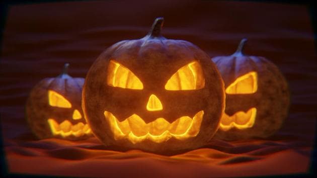 “It’s Halloween, everyone’s entitled to one good scare.” – Brackett,(Pixabay)