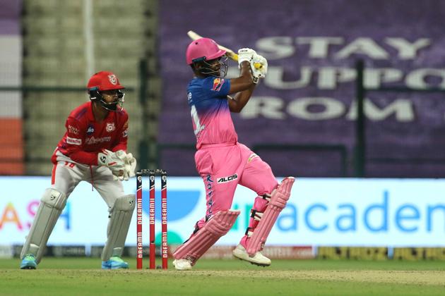 Sanju Samson was impressive during his knock of 48 from 25 balls. RR were still cruising ahead at 66 for 1 at the end of powerplay and with Samson firing on all cylinders, they went past the 100-run mark in the 10th over. (IPL)