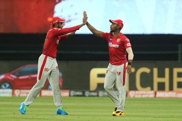 The fireworks were halted after Uthappa fell in the 11th over to Ashwin thanks to a catch from Nicholas Pooran at deep midwicket (ipl)