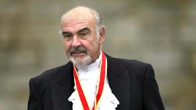 Sir Sean Connery after he was formally knighted by the Britain's Queen Elizabeth in Edinburgh.(Reuters file)