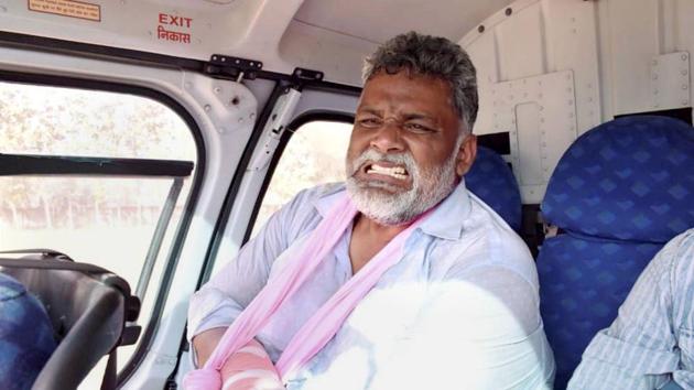 Jan Adhikar Party President Pappu Yadav after he got injured during his election campaign for Bihar assembly polls following collapse of his stage, in Muzaffarpur, Saturday, Oct. 31, 2020.(PTI)