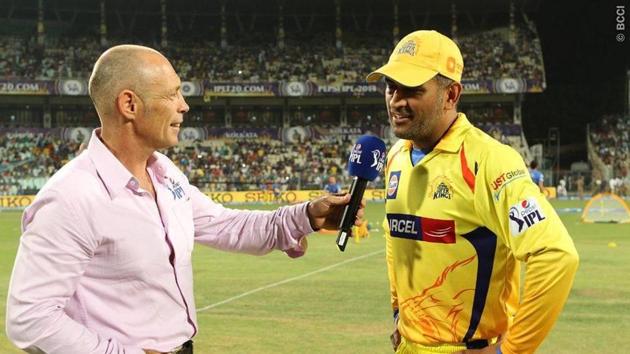 File image of Danny Morrison with MS Dhoni.(IPL)