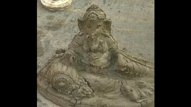 The image shows a Ganesha idol made of cowdung.(ANI)