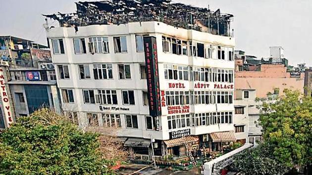 The government had notified the new fire safety norms in May last year, after a fire in Arpit Palace hotel killed 17. (Biplov Bhuyan/HT photo) The government had notified the new fire safety norms in May last year, after a fire in Arpit Palace hotel killed 17. (Biplov Bhuyan/HT photo)
