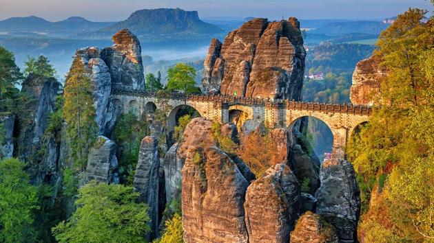 Britain and Austria will follow suit later in the week, closing restaurants, bars and non-essential shops.(Unsplash) Britain and Austria will follow suit later in the week, closing restaurants, bars and non-essential shops.(Unsplash)