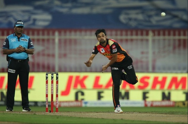 Shahbaz Nadeem picked two wickets. (IPL/Twitter)