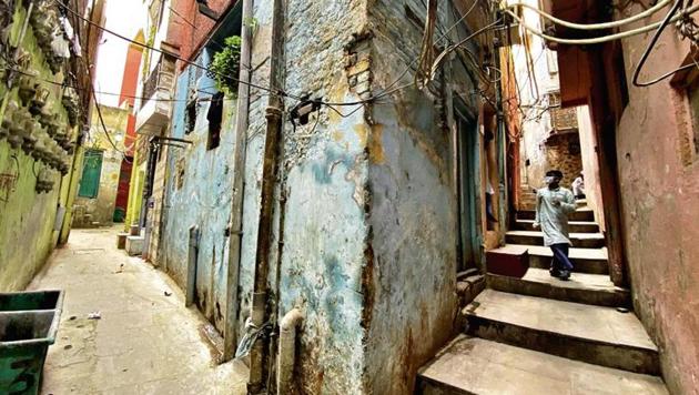 This neighbourhood is tucked upon old Delhi’s Pahadi Imli. (HT photo) This neighbourhood is tucked upon old Delhi’s Pahadi Imli. (HT photo)
