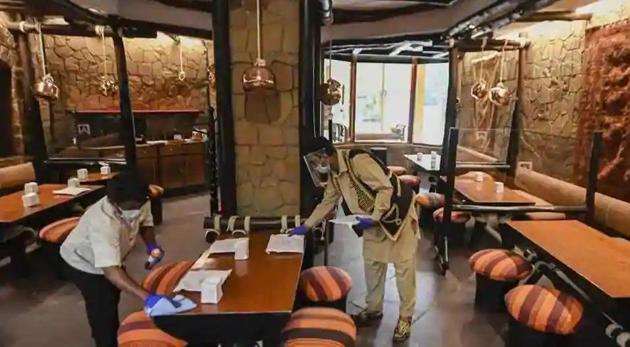 The notification comes around a month after chief minister Arvind Kejriwal had announced that the process was on to ensure that restaurants in the city can operate round the clock, and to do away with the requirement for obtaining tourism and health trade licences, apart from a police verification. (File photo for representation) The notification comes around a month after chief minister Arvind Kejriwal had announced that the process was on to ensure that restaurants in the city can operate round the clock, and to do away with the requirement for obtaining tourism and health trade licences, apart from a police verification. (File photo for representation)