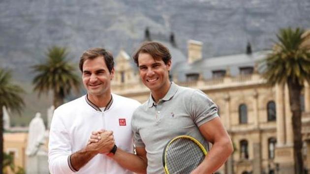 Roger Federer and Rafael Nadal pose for photographers ahead of their "Match in Africa" exhibition tennis match in Cape Town, South Africa, February 7, 2020. (REUTERS) Roger Federer and Rafael Nadal pose for photographers ahead of their "Match in Africa" exhibition tennis match in Cape Town, South Africa, February 7, 2020. (REUTERS)