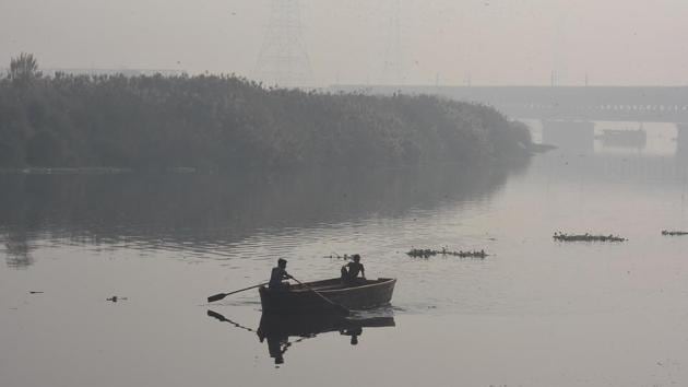 Yamuna river on a hazy day as air quality deteriorates and temperatures fall, at Yamuna Pusta in New Delhi on November 2.Temperatures have been low all of this week in Delhi. (Raj K Raj/HT file) Yamuna river on a hazy day as air quality deteriorates and temperatures fall, at Yamuna Pusta in New Delhi on November 2.Temperatures have been low all of this week in Delhi. (Raj K Raj/HT file)