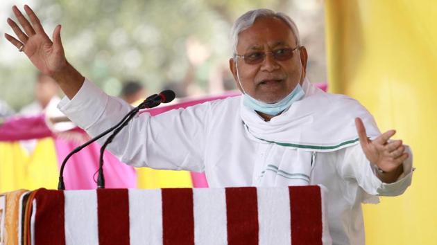 Bihar Chief Minister Nitish Kumar addressing an election rally ahead of the third phase of Bihar Assembly Elections, in Kishanganj, Bihar, India, on Wednesday, Nov. 04, 2020.(Photo by Santosh Kumar/ Hindustan Times) Bihar Chief Minister Nitish Kumar addressing an election rally ahead of the third phase of Bihar Assembly Elections, in Kishanganj, Bihar, India, on Wednesday, Nov. 04, 2020.(Photo by Santosh Kumar/ Hindustan Times)