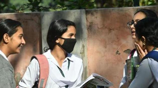 The teachers, working in schools of Khirsu, Pauri, Kot, Pabo and Kaljikhal blocks of Pauri district of Uttarakhand, detected positive for COVID-19 on Thursday. Schools in the state were re-opened on November 2.(PTI file) The teachers, working in schools of Khirsu, Pauri, Kot, Pabo and Kaljikhal blocks of Pauri district of Uttarakhand, detected positive for COVID-19 on Thursday. Schools in the state were re-opened on November 2.(PTI file)
