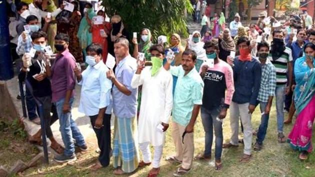 Polling for the third phase in 78 constituencies across 78 districts started at 7am.(ANI file photo)