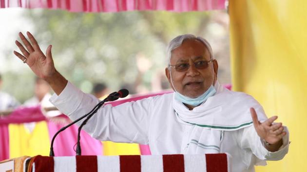 Bihar Chief Minister Nitish Kumar addressing an election rally ahead of the third phase of Bihar Assembly Elections, in Kishanganj, Bihae. (Photo by Santosh Kumar/ Hindustan Times)