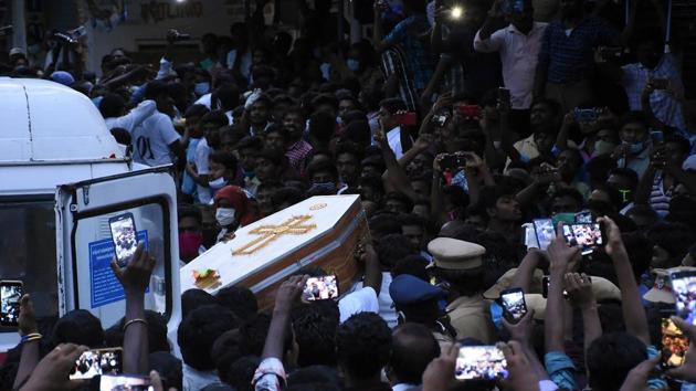 Residents gather as they carry the coffin of P Jeyaraj and his son J Bennicks in June, in Sathankulam, Thoothukudi, Tamil Nadu. (AFP File) Residents gather as they carry the coffin of P Jeyaraj and his son J Bennicks in June, in Sathankulam, Thoothukudi, Tamil Nadu. (AFP File)