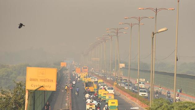 We need to do much more to reduce the number of vehicles — remember every time we clean up the tailpipe of the vehicle, but then add many more on the road, the end result of clean air is negated(Raj K Raj/HT PHOTO)