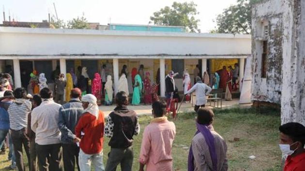 In all, seven seats went to bypoll in Uttar Pradesh. The Congress contested only on 6 as nomination papers of its Tundla candidate were rejected.(Representational Image) In all, seven seats went to bypoll in Uttar Pradesh. The Congress contested only on 6 as nomination papers of its Tundla candidate were rejected.(Representational Image)