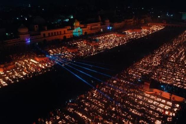 The government will soon launch a luxury cruise based on the epic Ramayana on the Saryu River in Uttar Pradesh’s Ayodhya, according to the ministry of ports, shipping and waterways((HT Photo) The government will soon launch a luxury cruise based on the epic Ramayana on the Saryu River in Uttar Pradesh’s Ayodhya, according to the ministry of ports, shipping and waterways((HT Photo)