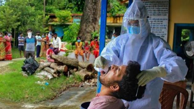 According to doctors, patients with co-morbidities like diabetes are more vulnerable to coronavirus because of their compromised immunity.(PTI file photo) According to doctors, patients with co-morbidities like diabetes are more vulnerable to coronavirus because of their compromised immunity.(PTI file photo)