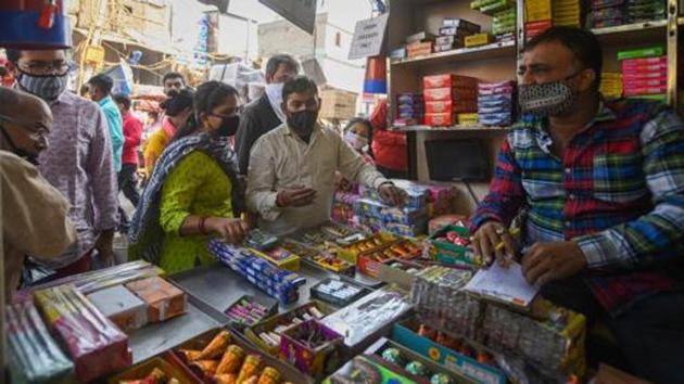 To create awareness, Delhi Police also took to social media to warm the public about the ban on firecrackers and urged them to celebrate a clean and pollution-free Diwali. (Amal KS/HT file photo) To create awareness, Delhi Police also took to social media to warm the public about the ban on firecrackers and urged them to celebrate a clean and pollution-free Diwali. (Amal KS/HT file photo)