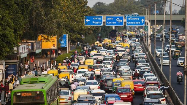 Traffic snarl at ITO in New Delhi. (Amal KS/ Hindustan Times) Traffic snarl at ITO in New Delhi. (Amal KS/ Hindustan Times)