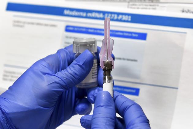 Microsoft says state-backed Russian and North Korean hackers have in recent months tried to steal valuable data from leading pharmaceutical companies and Covid-19 vaccine researchers.(AP) Microsoft says state-backed Russian and North Korean hackers have in recent months tried to steal valuable data from leading pharmaceutical companies and Covid-19 vaccine researchers.(AP)
