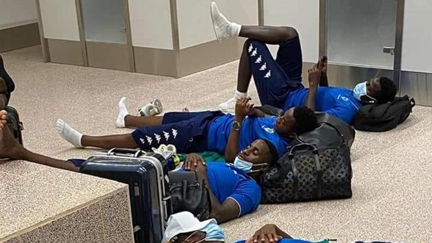 Gabon players at the airport(Twitter) Gabon players at the airport(Twitter)